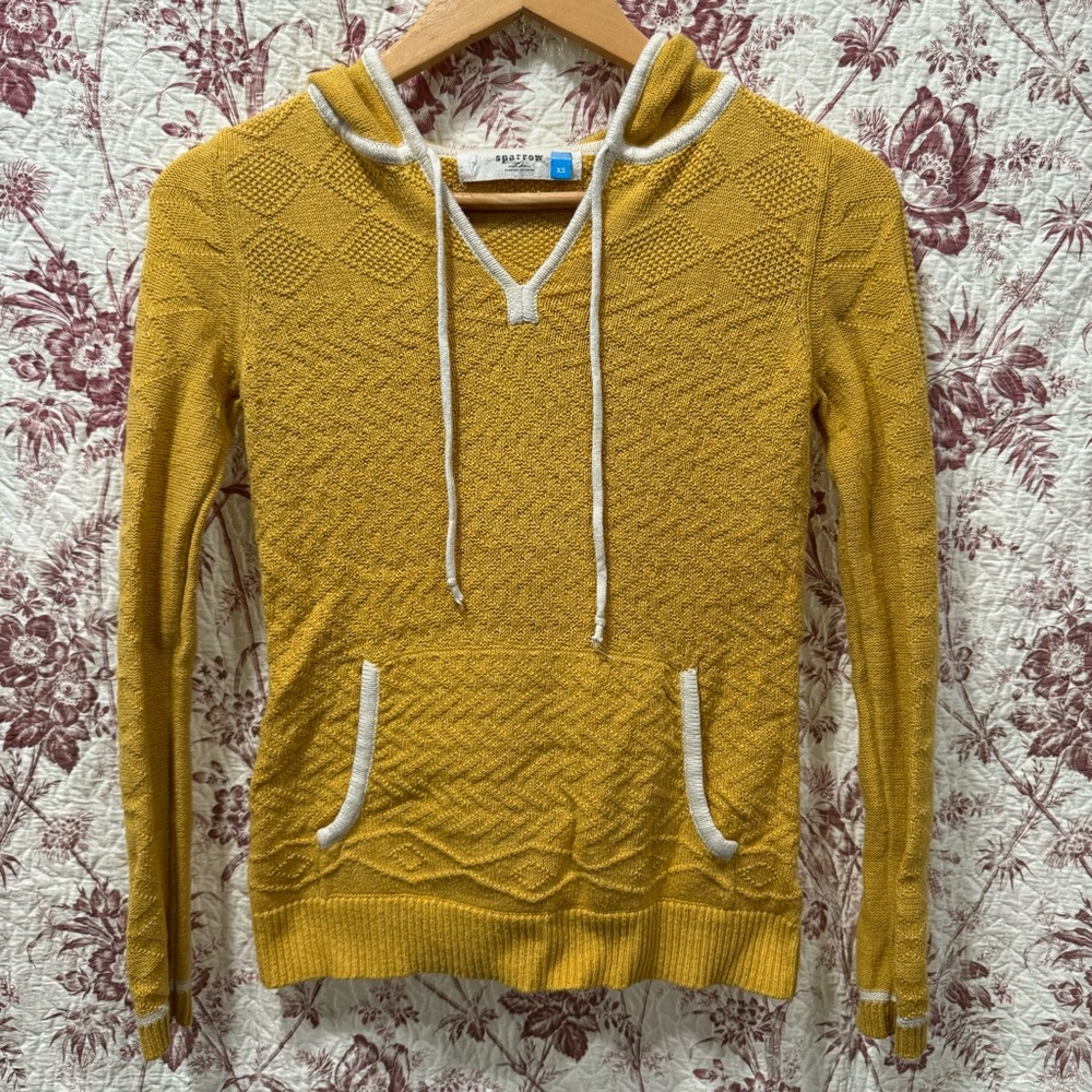 Sparrow Mustard Yellow Textured Knit Hoodie Sweater XS